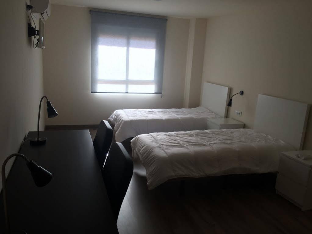 Europa House Village San Vicente Raspeig Extérieur photo