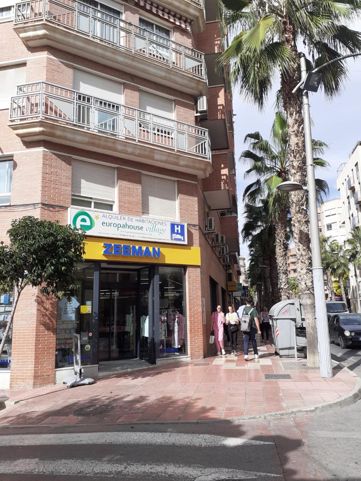 Europa House Village San Vicente Raspeig Extérieur photo